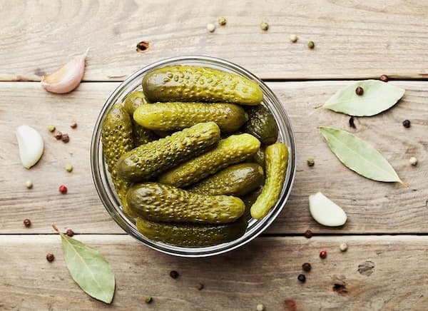 تصویر 1 از قیمت خرید خیارشور ریز یک و یک با فروش عمده